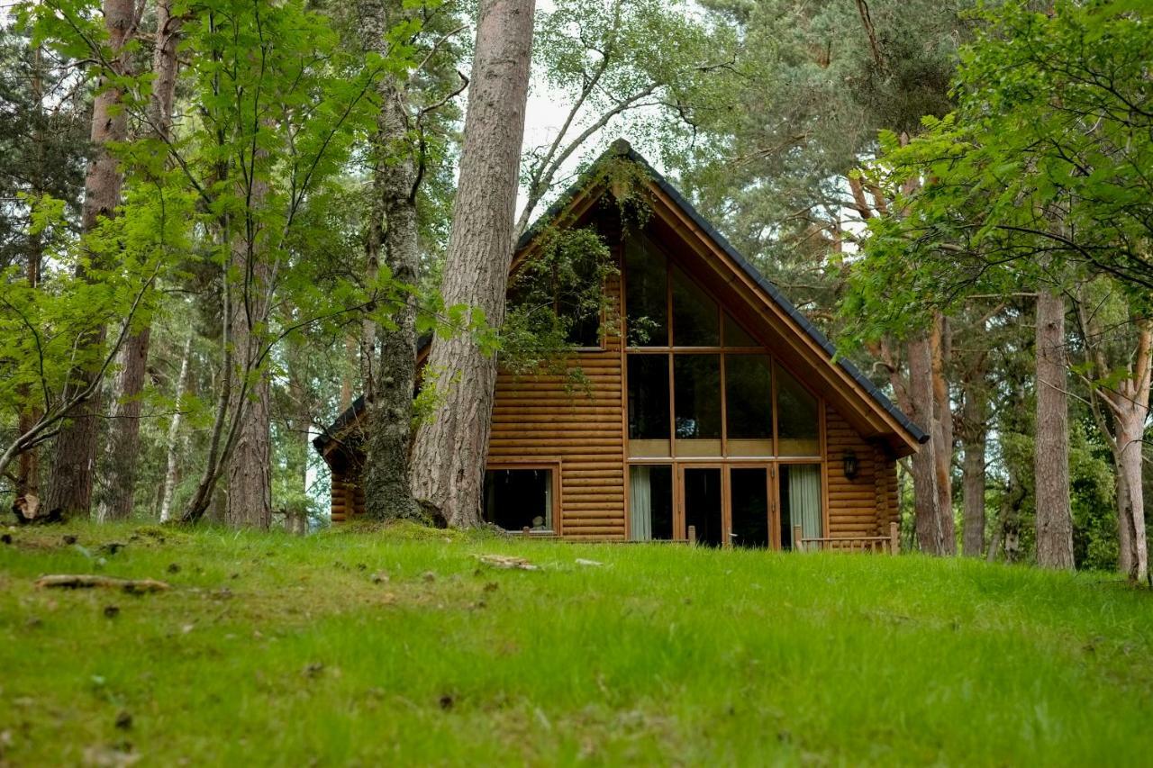Macdonald Woodland Lodges At Macdonald Aviemore Resort Exterior photo